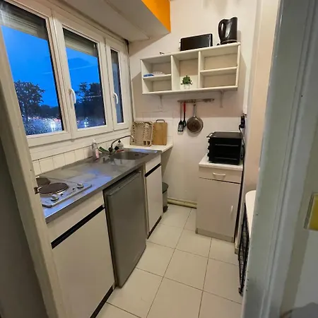 Geneva Residences فيرني-فولتير، أين