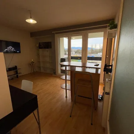 Geneva Residences شقة فندقية فيرني-فولتير، أين