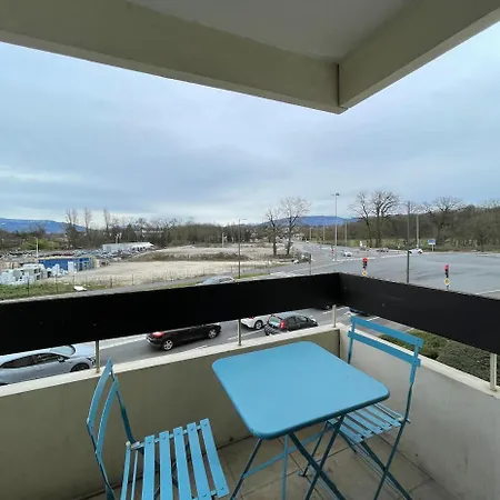 Geneva Residences